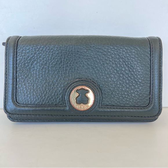 ♦️SOLD♦️TOUS Rose Collection Dark Green Pebbled Calfskin Leather Front Logo Flap - Picture 2 of 13